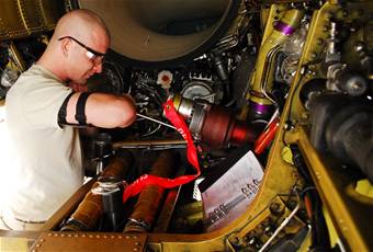 Filtering fuel